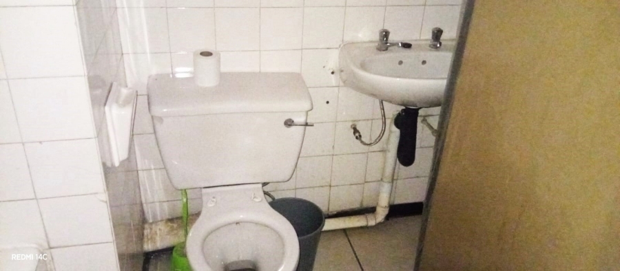 2 Bedroom Property for Sale in Bloemfontein Free State